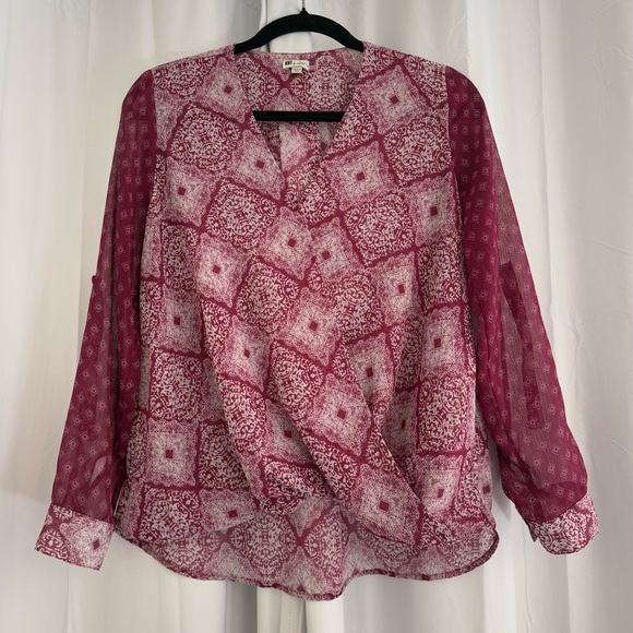 Kut from the Kloth Tops - Kut From The Kloth Surplice Blouse XS Petite Burgundy Roll Tab Sleeve Top
